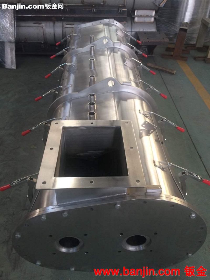 在精密机械零部件加工和非标零件定制中，CNC（计算机数控）加工是常见的工艺之一。那么，CNC加工费用是如何计算的呢？本文将通过具体案例，为大家详细解析。